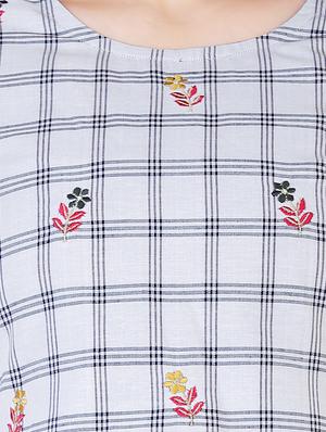 checkered layered ethnic dress - 17170231 - Standard Image - 4