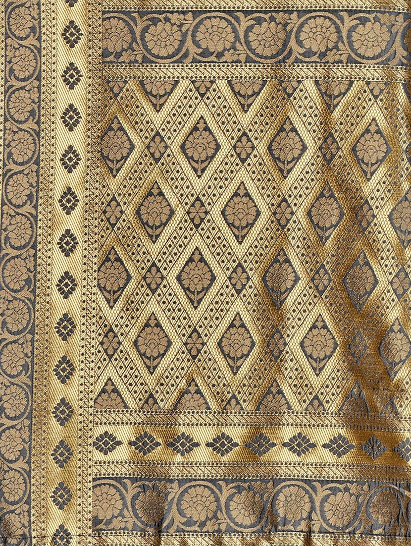 self design woven saree with blouse - 17171092 - Zoom Image - 4