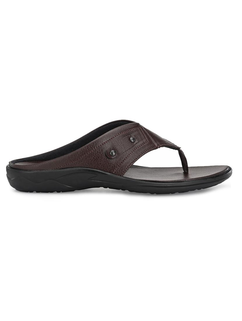 brown toe separator slippers - 17171977 - Zoom Image - 2