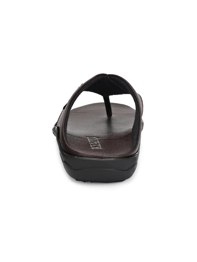 brown toe separator slippers - 17171977 - Zoom Image - 3