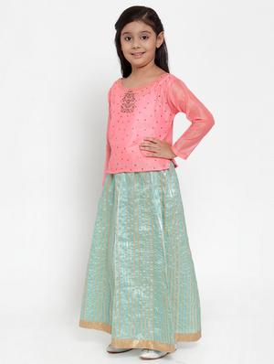 pink silk blend lehnga choli - 17173638 - Standard Image - 2