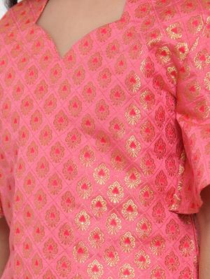 pink silk blend lehnga choli - 17173640 - Standard Image - 5