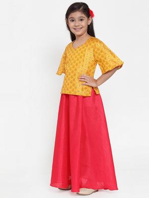 yellow silk blend lehnga choli - 17173642 - Standard Image - 2