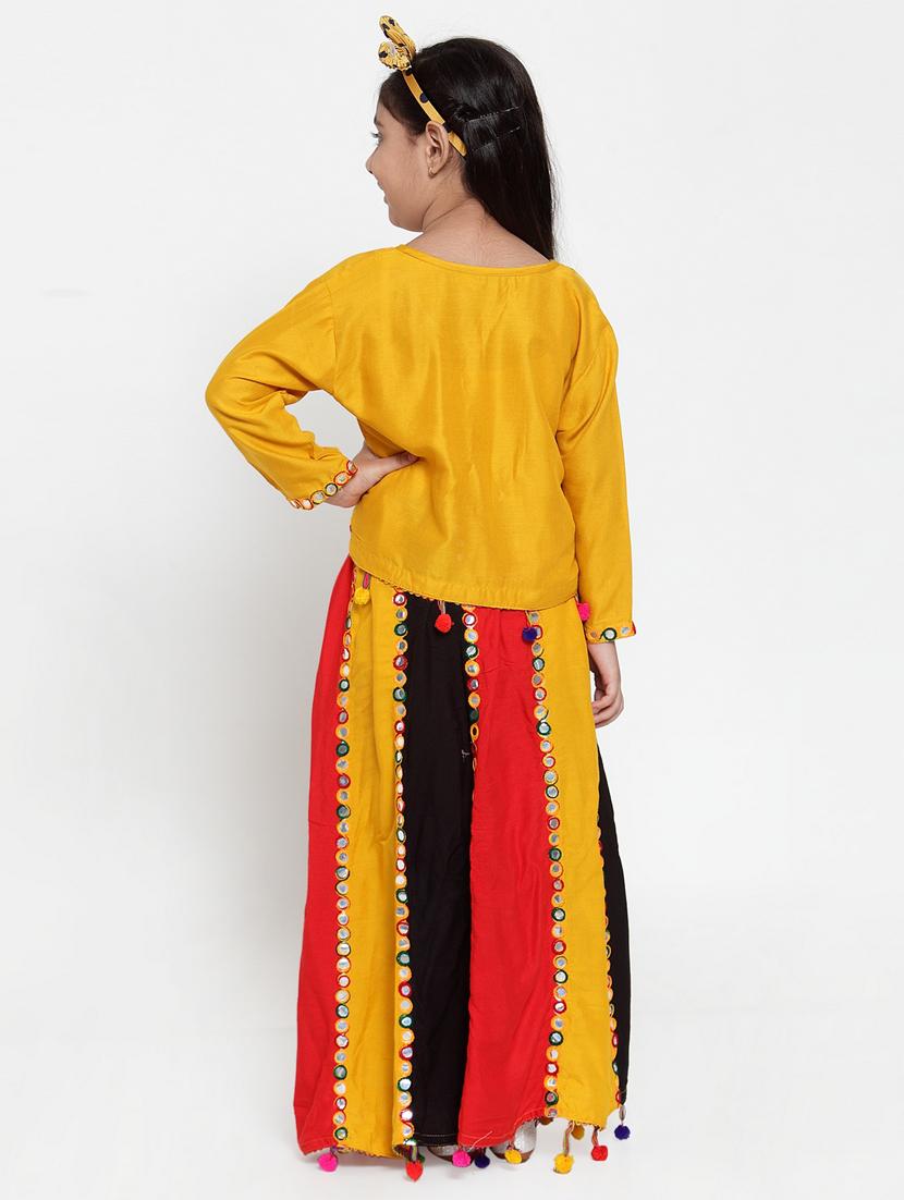 yellow rayon lehnga choli - 17173653 - Zoom Image - 3