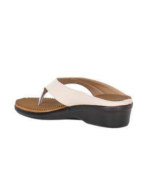 beige pu slippers flip flops - 17173735 - Standard Image - 3