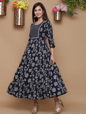 yoke embroidered tiered ethnic dress - 17191013 - Standard Image - 2