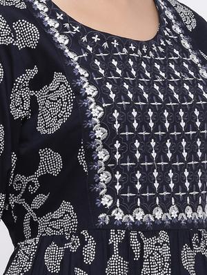 yoke embroidered tiered ethnic dress - 17191013 - Standard Image - 5