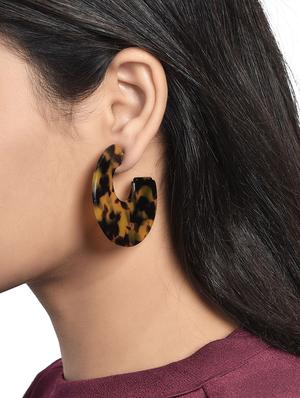 brown metal hoop earring - 17191372 - Standard Image - 4