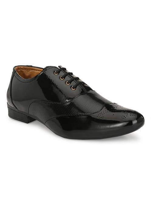 black lace-up brouges - 17192565 - Standard Image - 1
