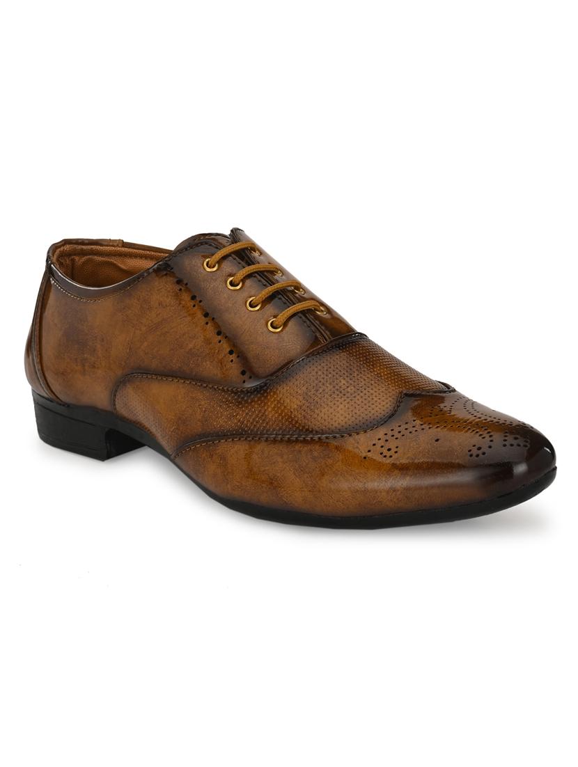 tan lace-up brouges - 17192567 - Zoom Image - 1