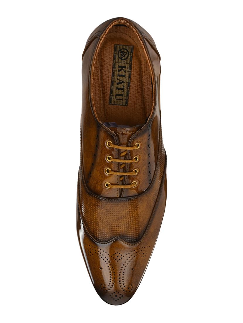 tan lace-up brouges - 17192567 - Zoom Image - 4
