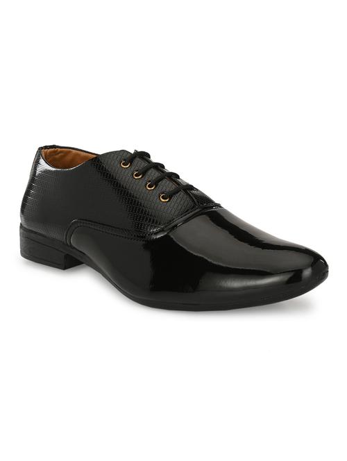 black lace-up brouges - 17192574 - Standard Image - 1