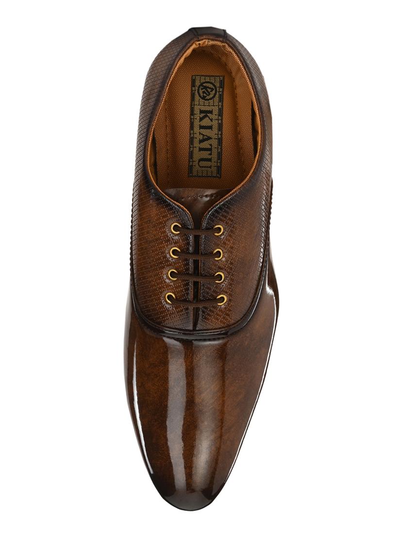 brown lace-up brouges - 17192575 - Zoom Image - 4