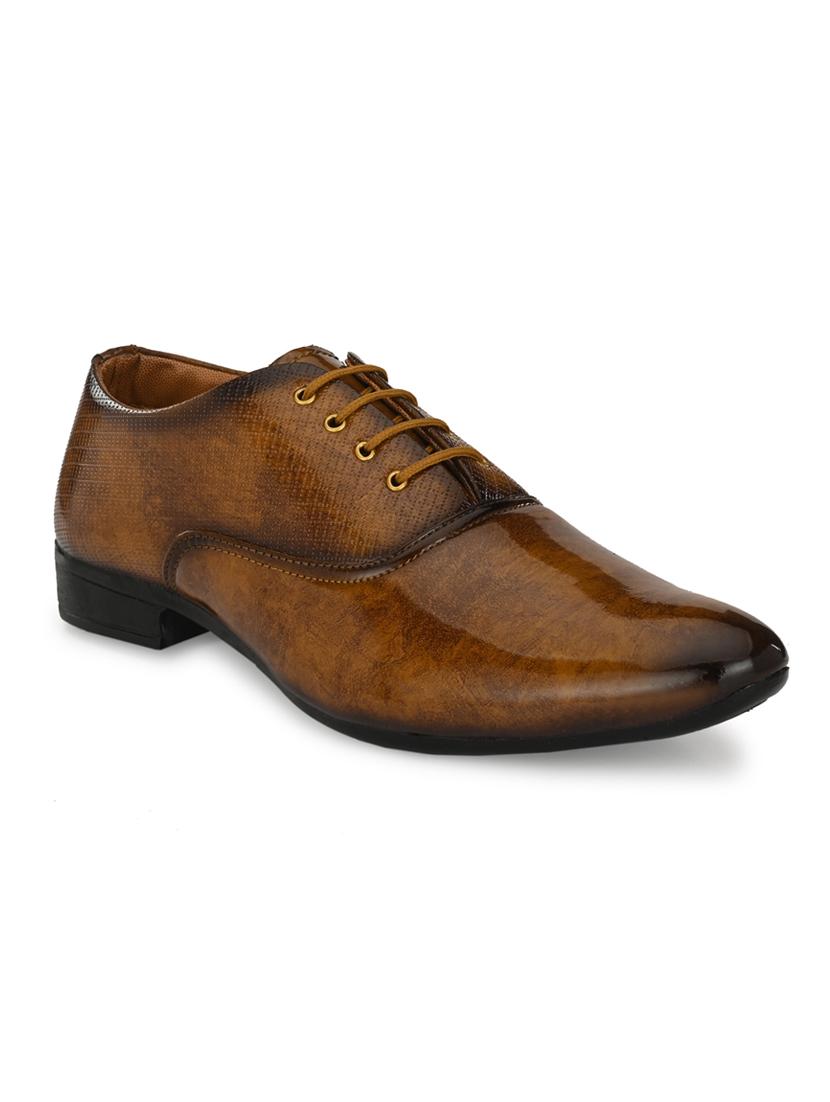 tan lace-up brouges - 17192576 - Zoom Image - 1