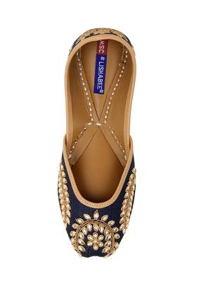 black slip on jutis - 17195054 - Standard Image - 6