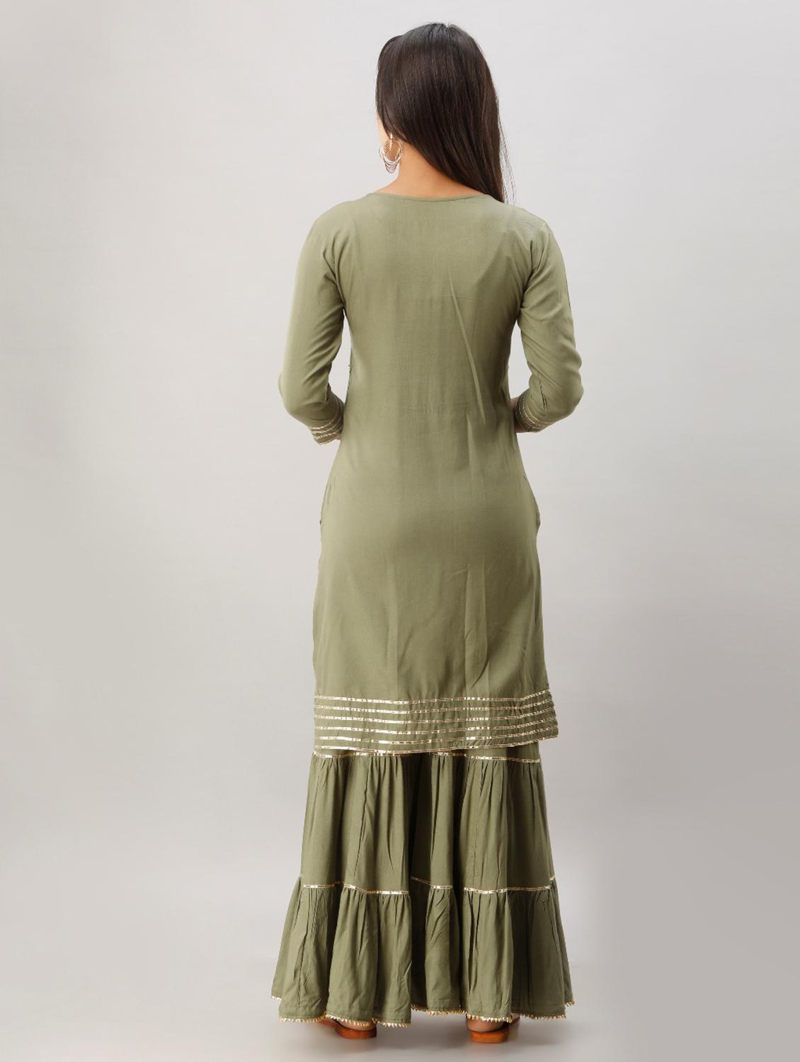 gota work kurta sharara set - 17196219 - Zoom Image - 4