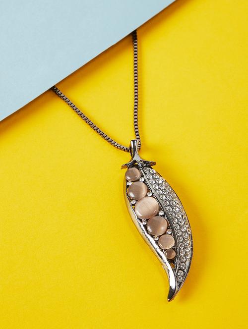 grey metal long necklace - 17198966 - Very Small Image - 1