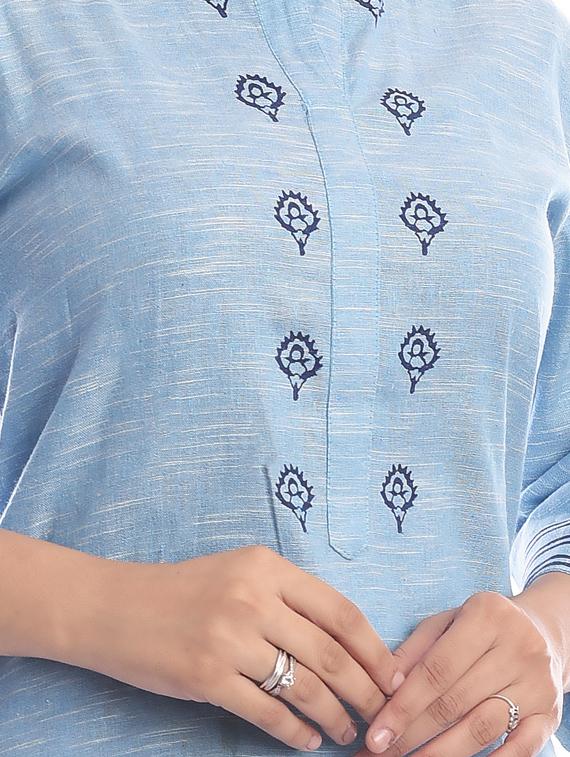 block print straight kurta - 17200203 - Zoom Image - 4