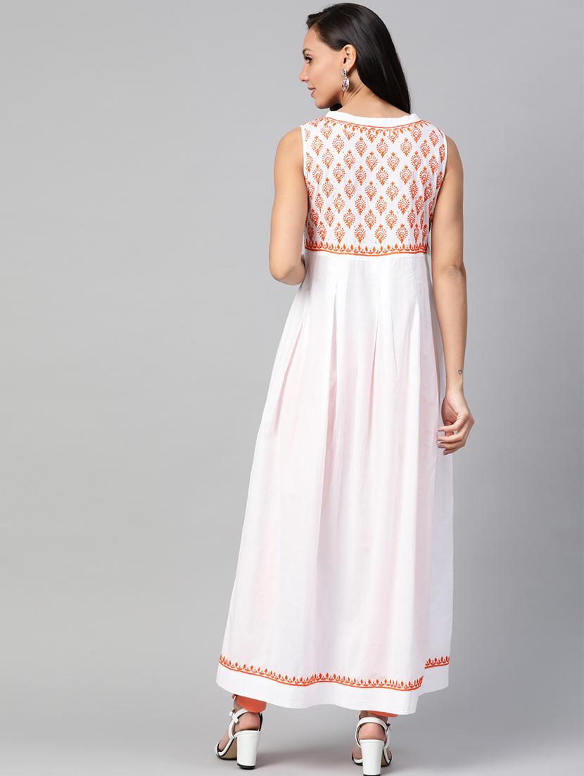 chikankari a-line kurta - 17203833 - Zoom Image - 3