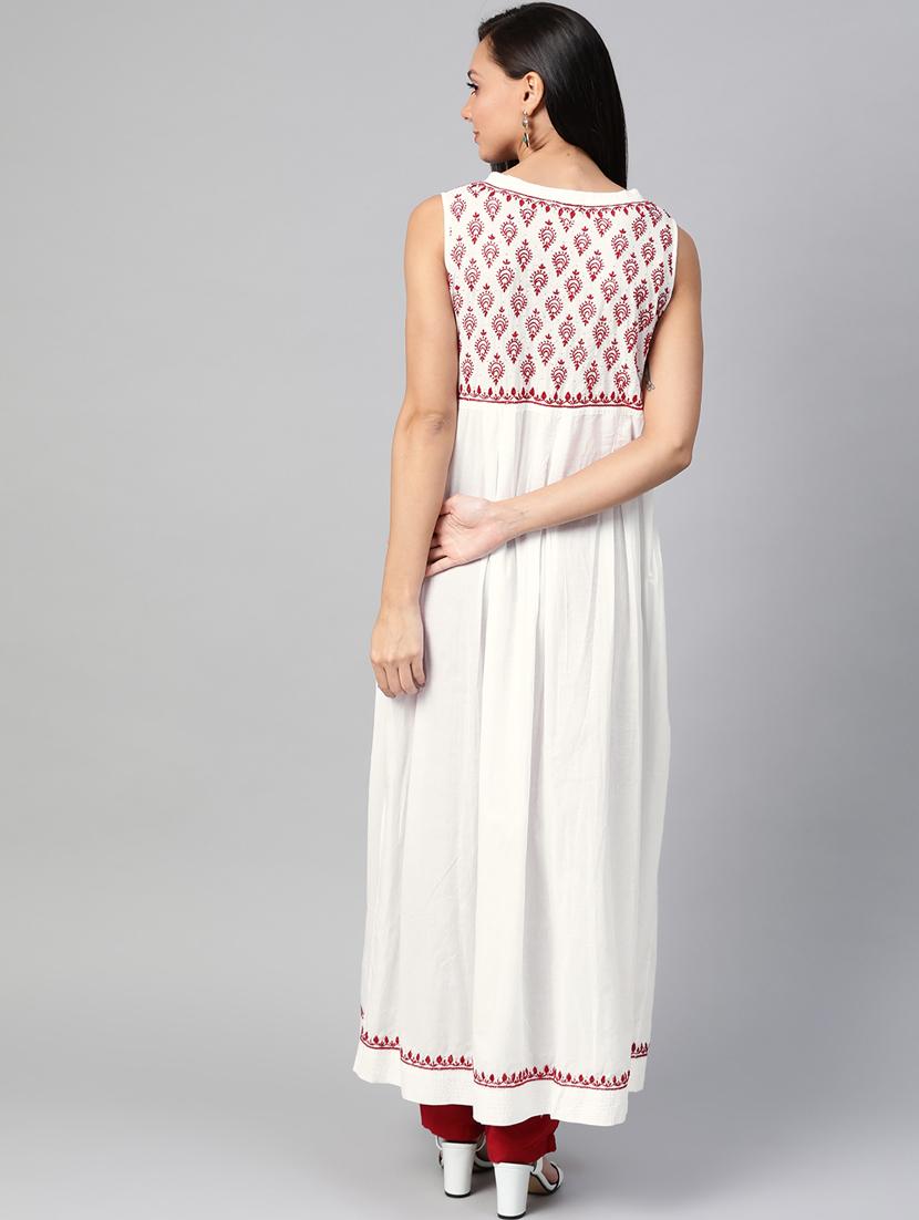 chikankari a-line kurta - 17203834 - Zoom Image - 3