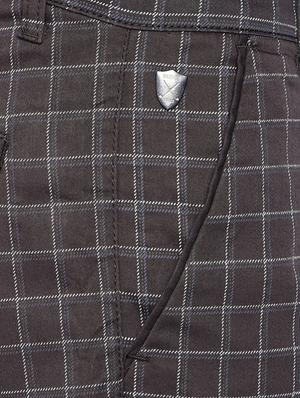 grey checkered bermuda short - 17204583 - Standard Image - 5
