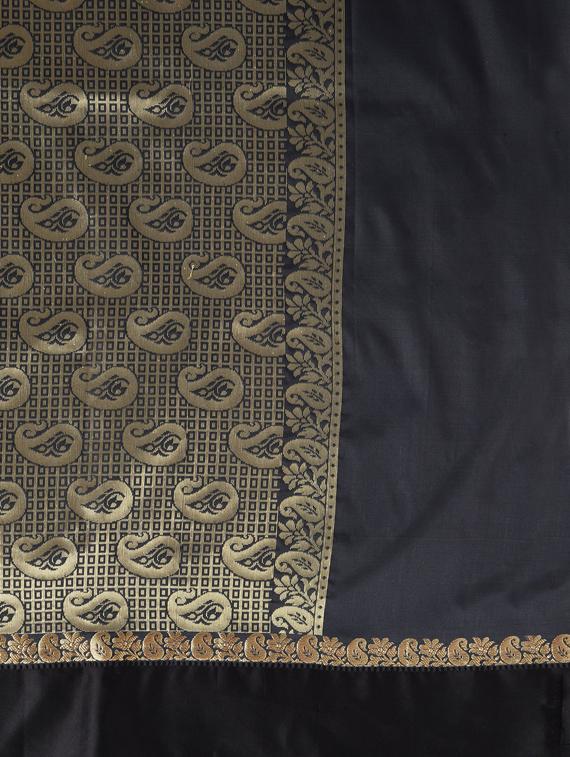 zari work woven saree with blouse - 17206525 - Zoom Image - 4