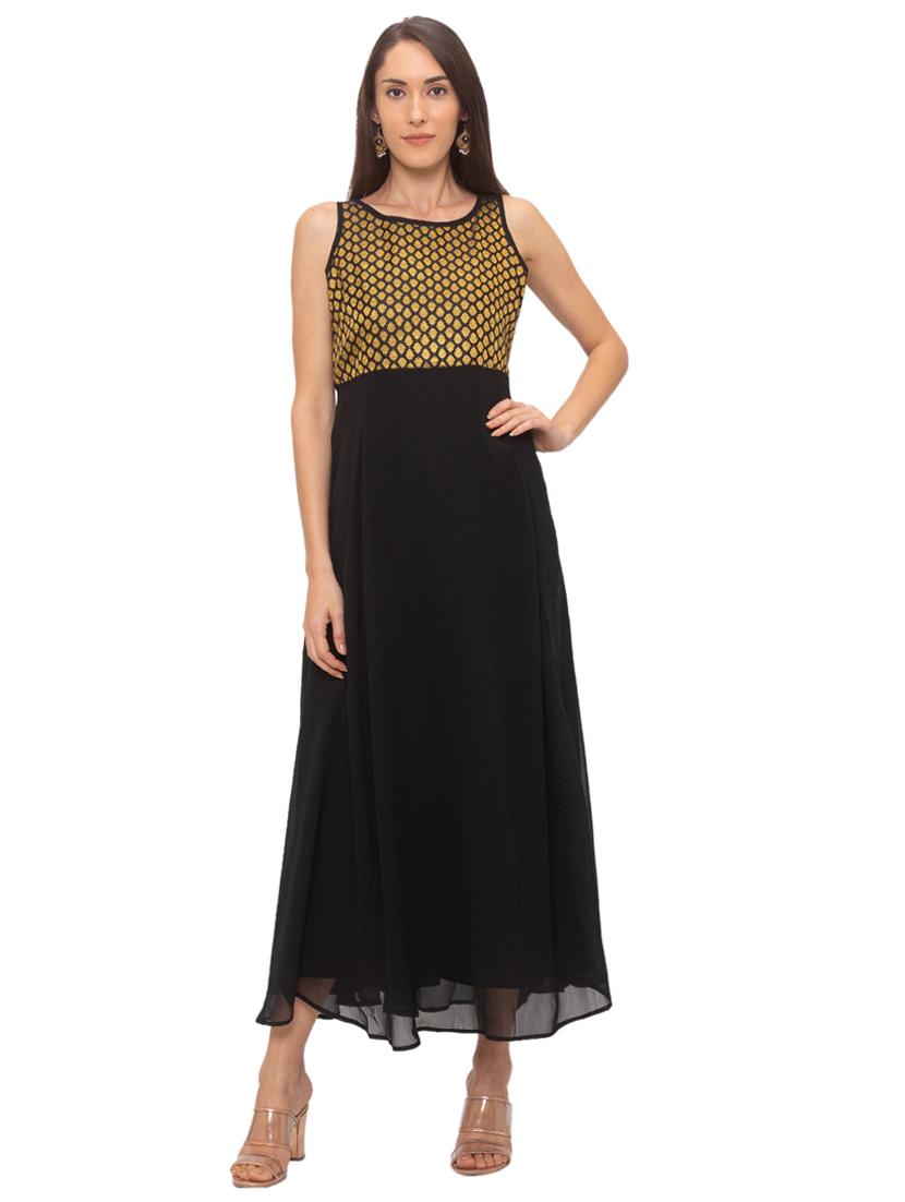 round neck maxi dress - 17208752 - Zoom Image - 1