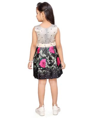 red satin frock - 17210404 - Standard Image - 3