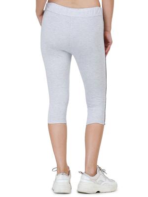 high rise capri legging - 17210758 - Standard Image - 3