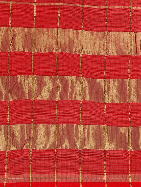 checkered woven saree with blouse - 17210832 - Zoom Image - 4