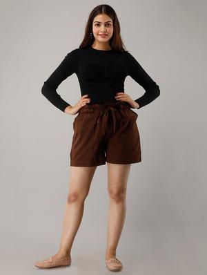 paper bag waist shorts - 17211699 - Standard Image - 4