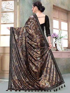 floral print saree with blouse - 17212793 - Standard Image - 2