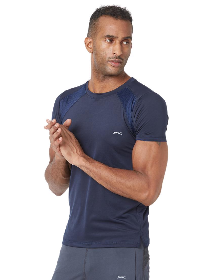blue solid t-shirt - 17216241 - Zoom Image - 2
