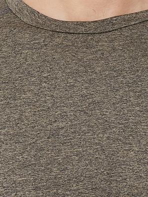 grey solid t-shirt - 17216248 - Standard Image - 4