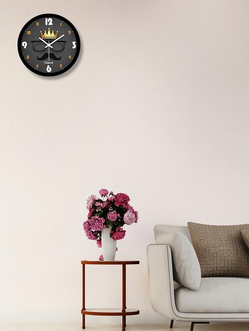 designer wall clock - 17218317 - Standard Image - 1