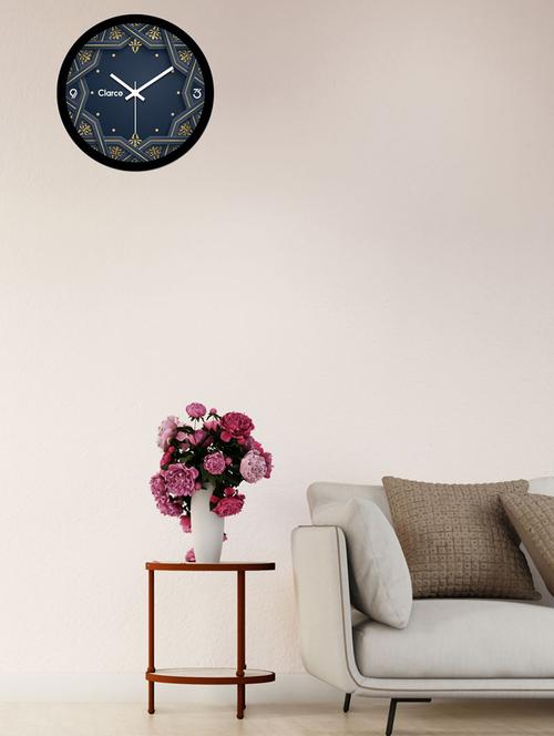designer wall clock - 17218331 - Standard Image - 1