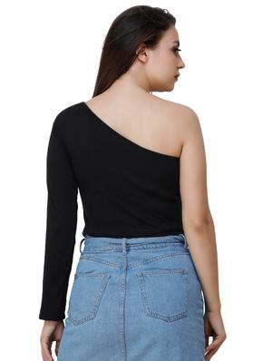 single shoulder crop top - 17226565 - Standard Image - 3
