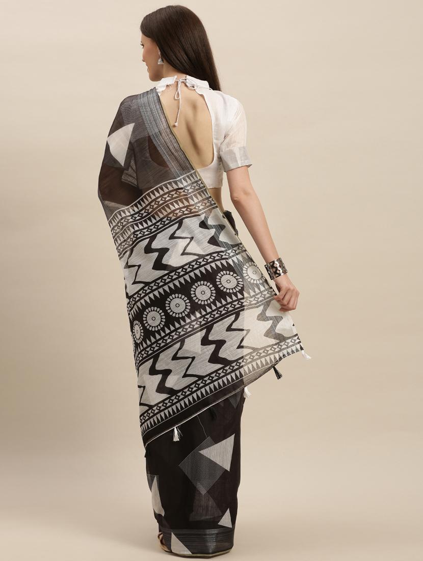geometrical printed saree with blouse - 17227269 - Zoom Image - 2