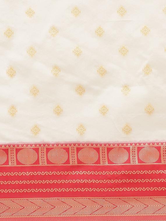 self design kasavu saree with blouse - 17227387 - Zoom Image - 6