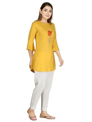 embroidered a-line kurti - 17227986 - Standard Image - 2