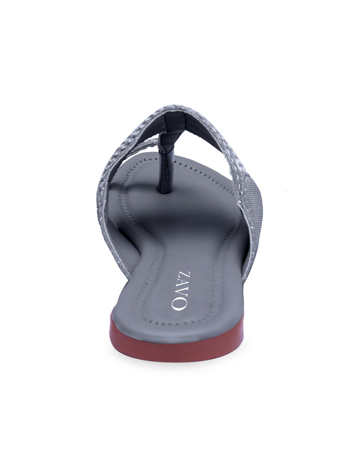 grey one toe kolhapuris - 17229504 - Zoom Image - 3