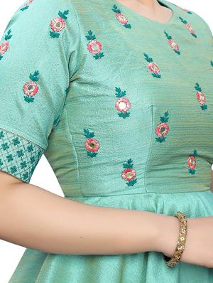 self design embroidered blouse - 17231613 - Standard Image - 4