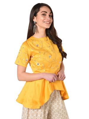 self design embroidered blouse - 17231618 - Standard Image - 2