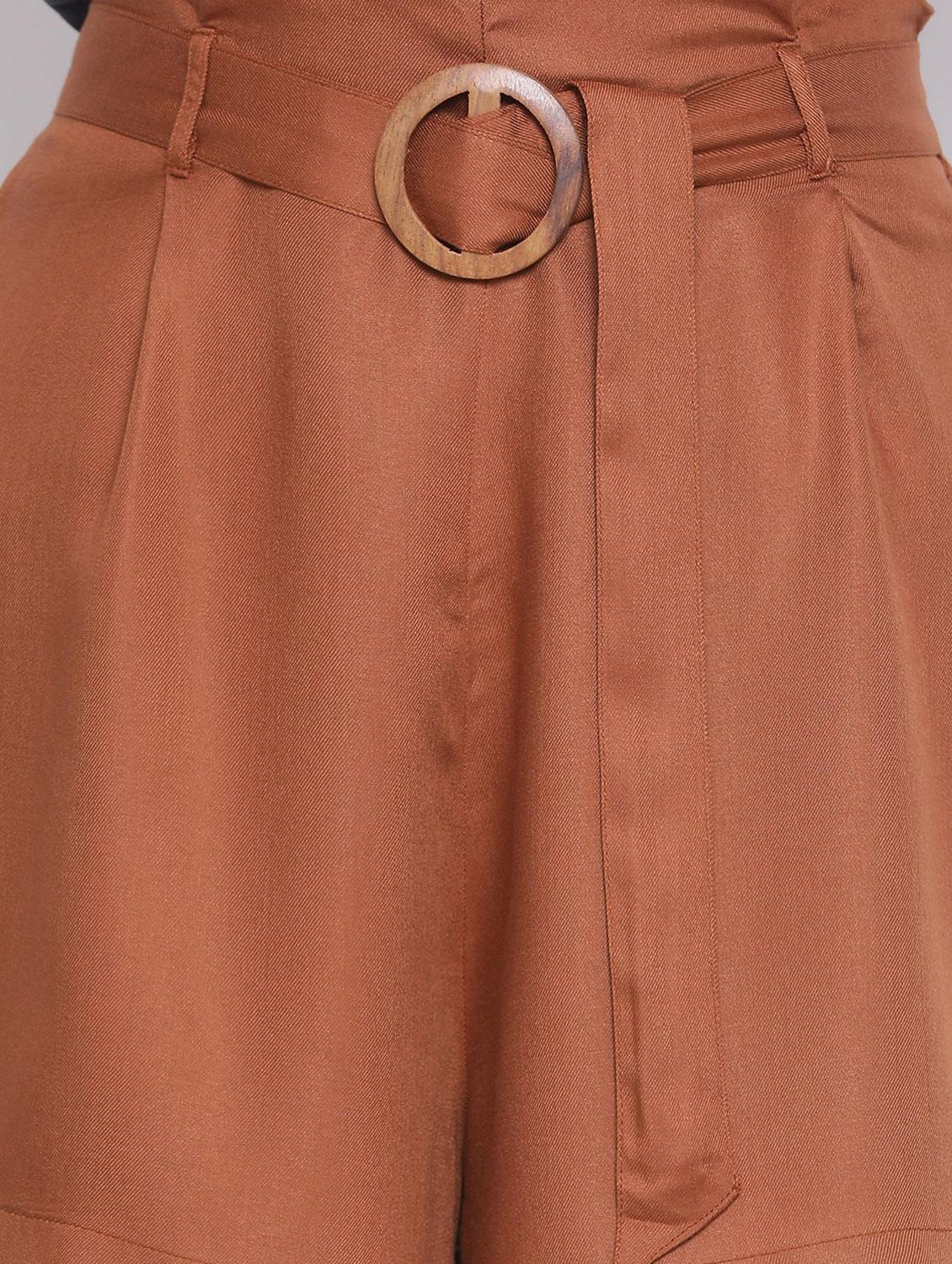 high rise shorts - 17233037 - Zoom Image - 5