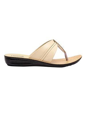 beige toe separator silppers - 17233862 - Standard Image - 2