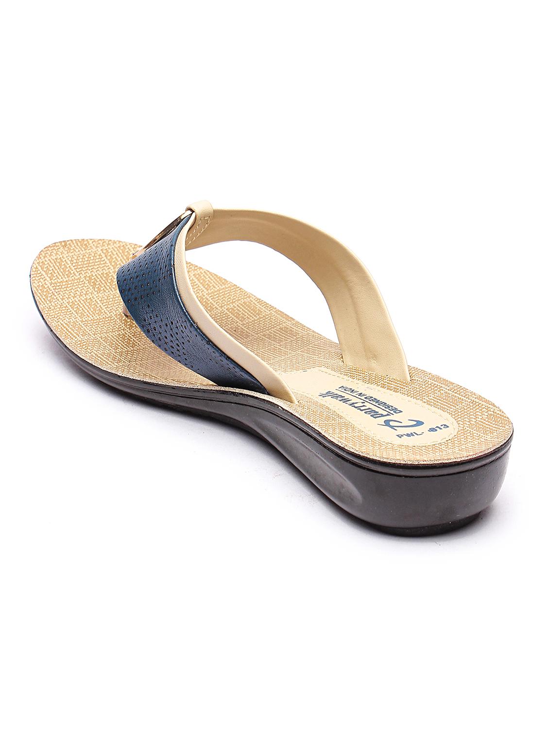 blue toe separator silppers - 17233867 - Zoom Image - 3