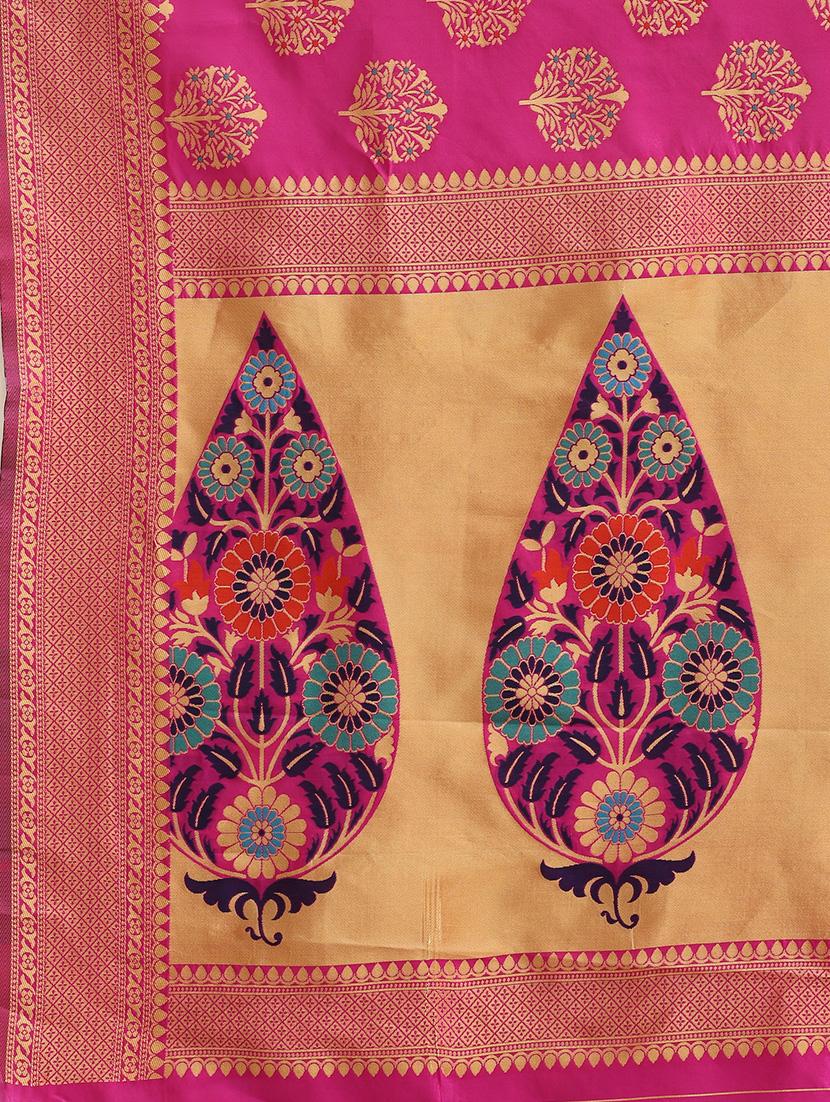 self design banarasi saree with blouse - 17234959 - Zoom Image - 3