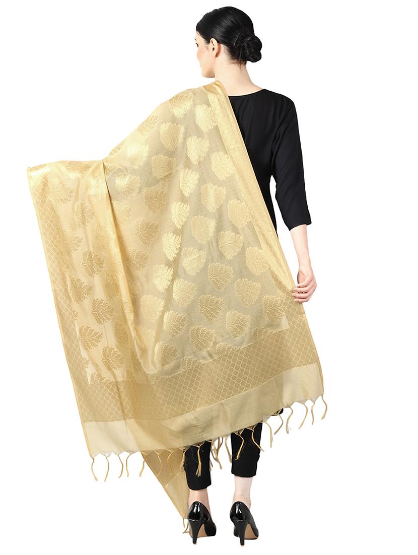 jacquard work banarasi dupatta - 17236528 - Zoom Image - 3