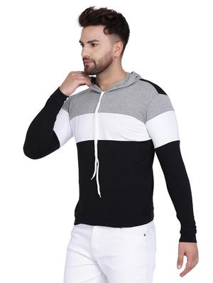 black color block cut & sew hooded t-shirt - 17239539 - Standard Image - 2