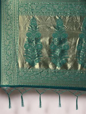 self design banarasi saree with blouse - 17239860 - Standard Image - 4